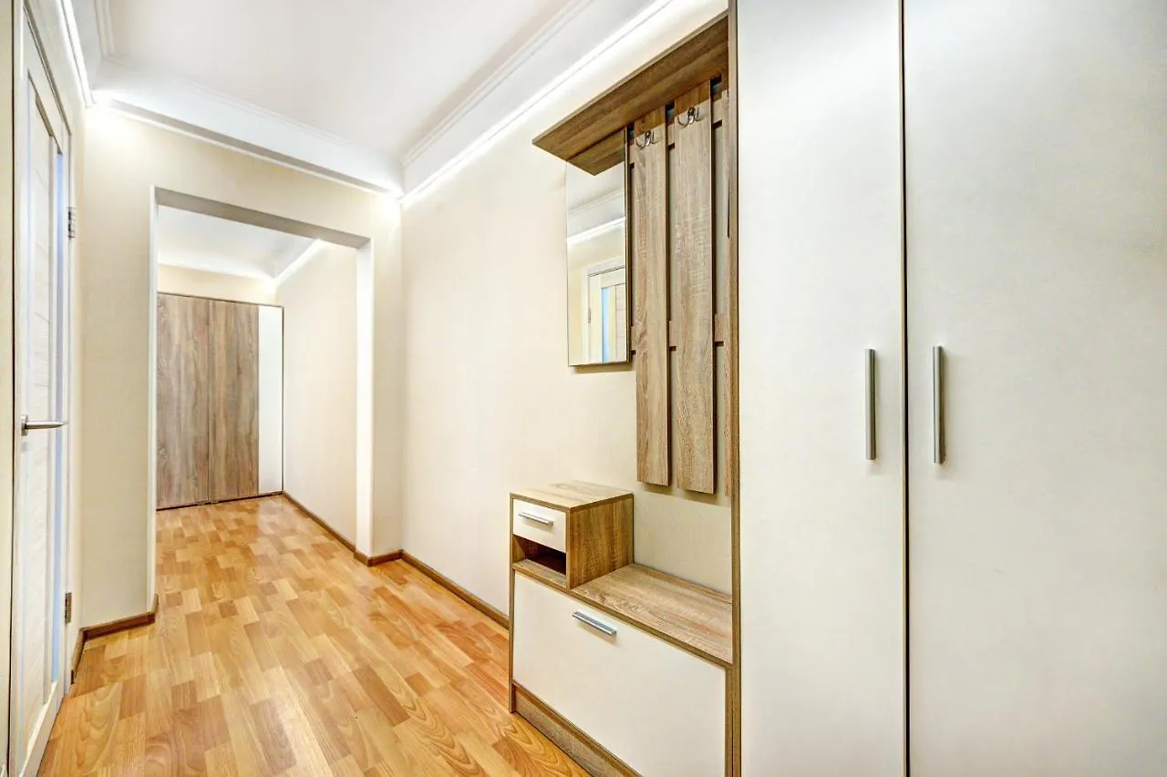 Apartments Near Ocean Plaza Druzhby Narodov Boulevard 8A Киев